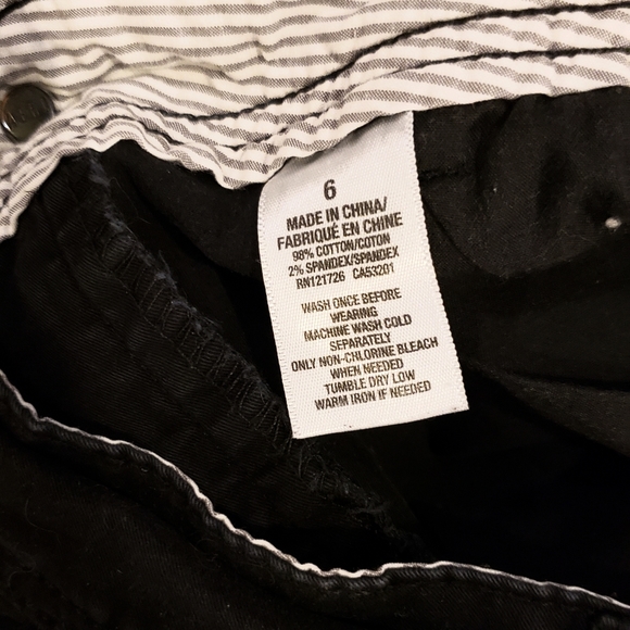 Cuffed Black Jean Shorts - Picture 6 of 7